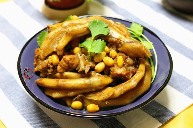 黄豆排骨焖鸭掌