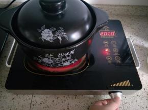 盖上盖子，大火烧开