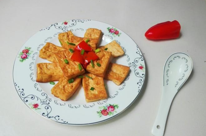 红椒豆腐