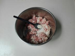 放两勺玉米淀粉