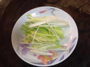 大葱切丝