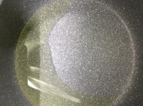 锅烧热，放少许油