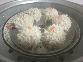 20分钟后蒸好了，香气扑面而来。。。