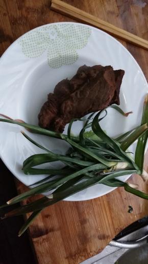 牛肉是自己在家煮的