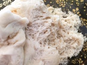 发酵后里面出现蜂窝状