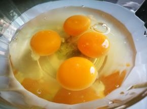 鸡蛋打散