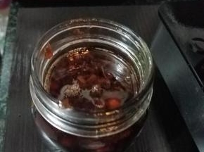 罐装好的XO酱在室温下放置3、5天再开瓶使用，开瓶后需要冷藏保存。