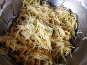 6.	把食材拌均匀，