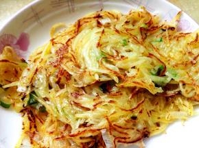 11.	两面都煎至金黄就可以出锅了。