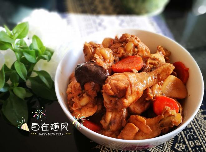 杏鲍菇烧鸡翅根