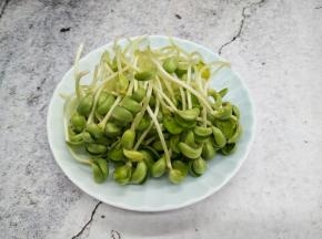 黑豆芽150克