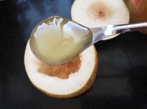 加入一勺蜂蜜