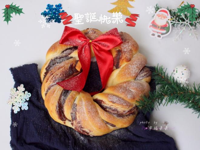 圣诞花环面包