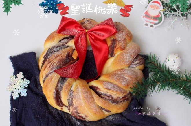 圣诞花环面包