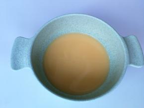 静置10分钟左右至气泡消失