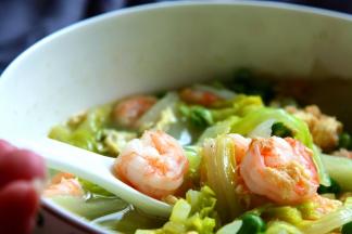 盛入碗中撒入香葱碎即可食用