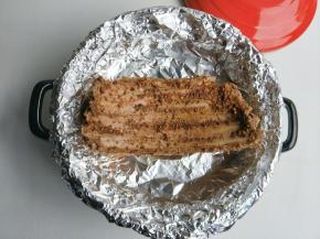 放入腌制好的羊排