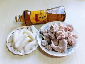 准备好食材。