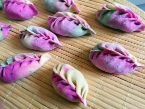 包成各种造型的饺子