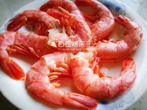 大虾去砂线 冲洗干净