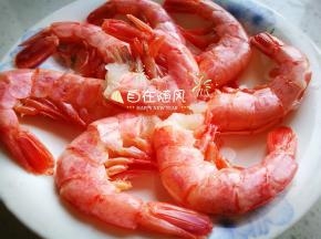 大虾去砂线 冲洗干净