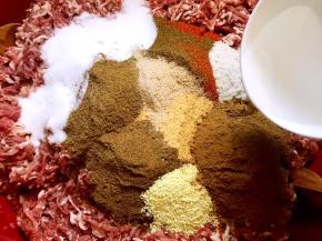 加入所有的调料