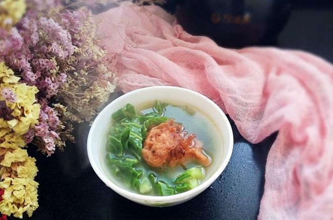 胡萝卜丸子青菜烫