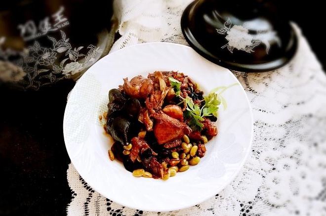 青豆煲鸡