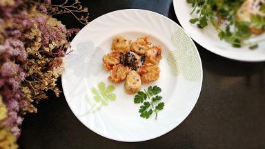 也可以撒一些黑芝麻点缀