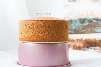 再立马倒扣2个小时至完全晾凉才能脱膜