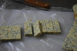 切块，装袋包装即可