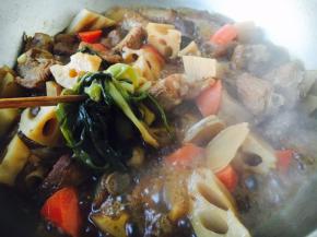 20分钟后把佐料挑出去，不要了。