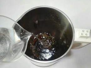 放1000毫升清水