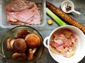 准备材料如图。