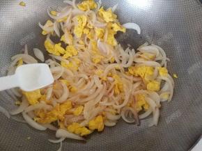 最后加入盐调味即可