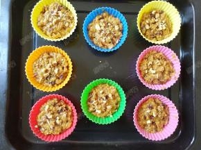 表面撒一点核桃碎