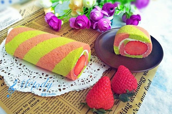 草莓蛋糕卷