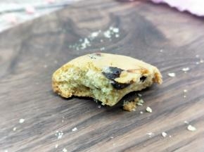 不是特别甜，巧克力味道香浓。