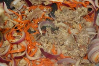 然后快速翻炒均匀