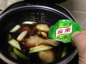 和一块浓汤宝
