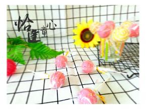 套上包装袋，用扎丝将袋口收紧！