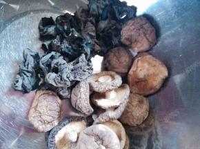 香菇、木耳泡发