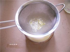 过滤一遍蛋液
