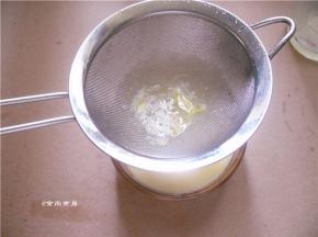 过滤一遍蛋液