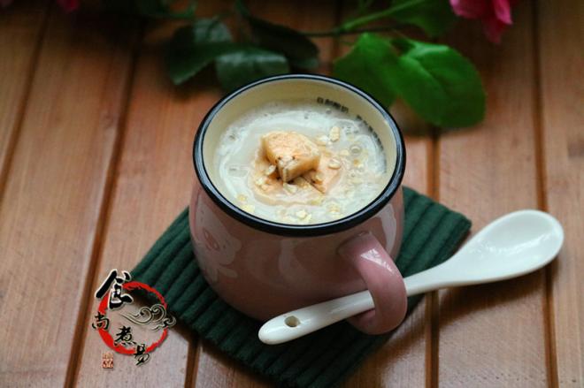 牛奶燕麦粥