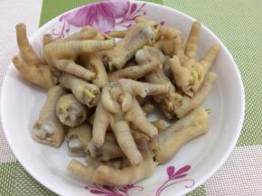 煮好的鸡瓜捞出