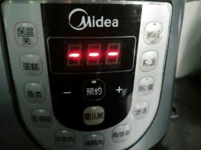 按稀饭键，剩下的工作交给电压力锅了。
