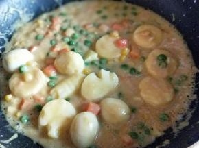 待汤汁浓稠即可。