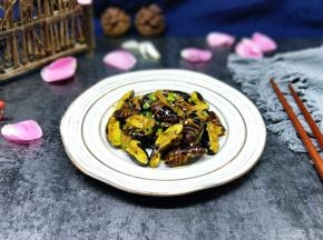 盛出装盘，撒上葱花。