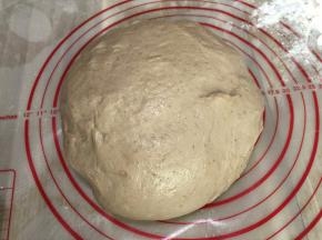 揉好的面团松紧10分钟